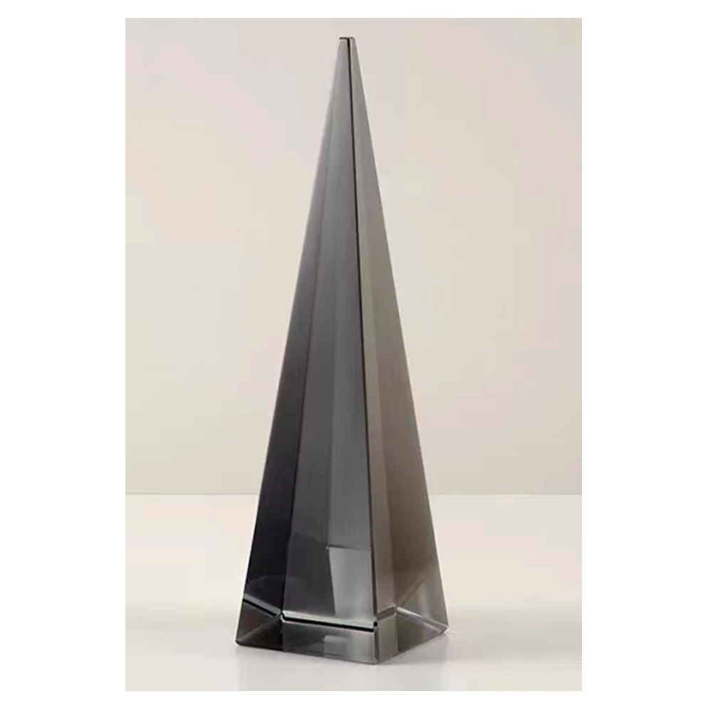 Figura De Piramida De Cristal Plata
