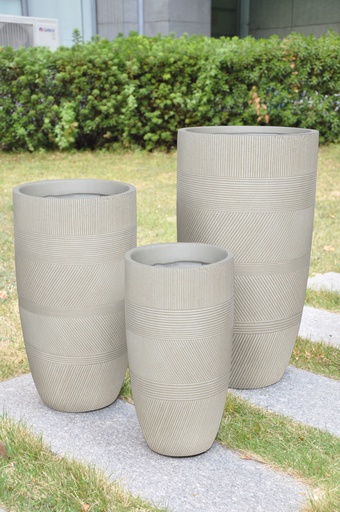 [155086 | LT14637-3S Pequeña] Maceta Fibra Barro Cono Alto 24X24X46Cm P66 Arena