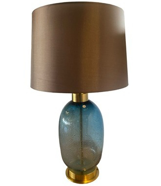 [181586 | MT3066] Lamp. Mesa 1L E27 Vidrio Fume+Dorado Metal+Pantalla Cafe 67X38Cm